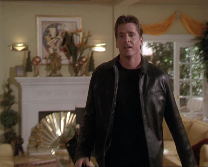 Charmed-Online-dot-220AstralMonkeys0684.jpg