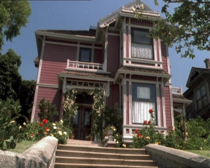 Charmed-Online-dot-220AstralMonkeys0712.jpg Charmed-Online-dot-220AstralMonkeys0712.jpg