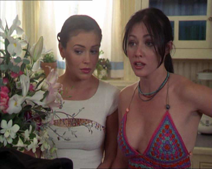 Charmed-Online-dot-220AstralMonkeys0764.jpg