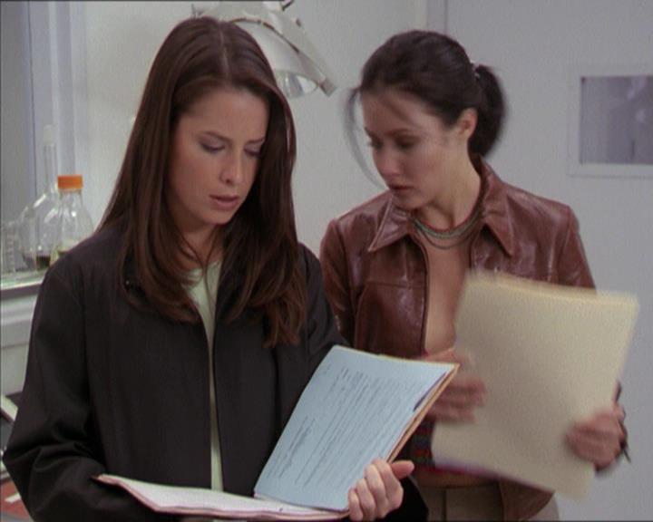 Charmed-Online-dot-220AstralMonkeys1005.jpg