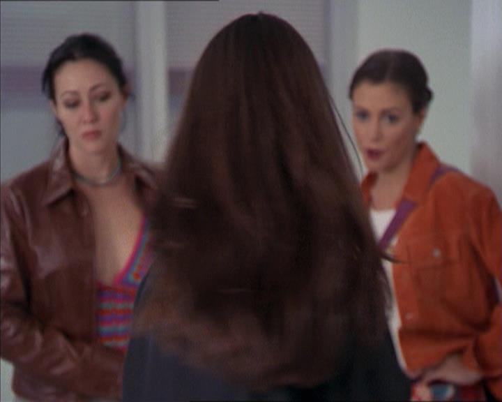 Charmed-Online-dot-220AstralMonkeys1185.jpg