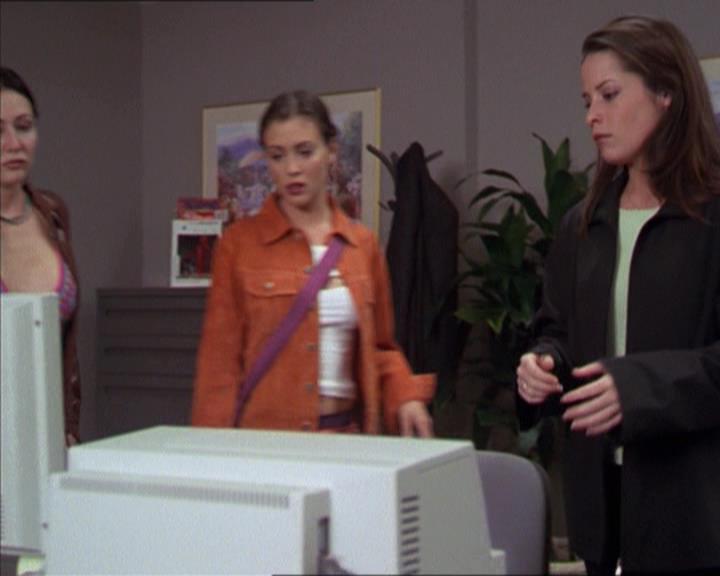Charmed-Online-dot-220AstralMonkeys1205.jpg