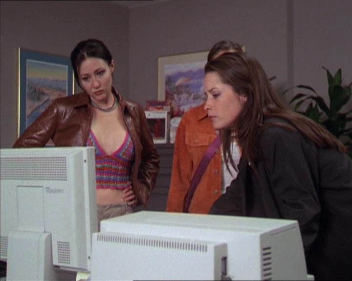 Charmed-Online-dot-220AstralMonkeys1207.jpg