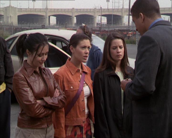 Charmed-Online-dot-220AstralMonkeys1285.jpg