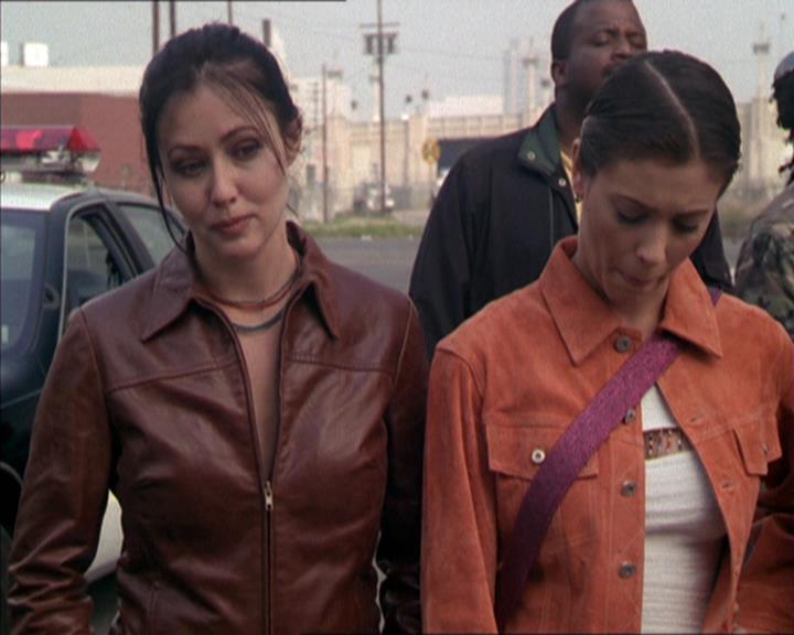 Charmed-Online-dot-220AstralMonkeys1328.jpg