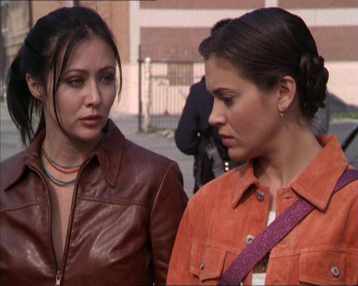 Charmed-Online-dot-220AstralMonkeys1339.jpg