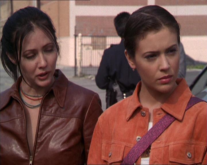 Charmed-Online-dot-220AstralMonkeys1342.jpg