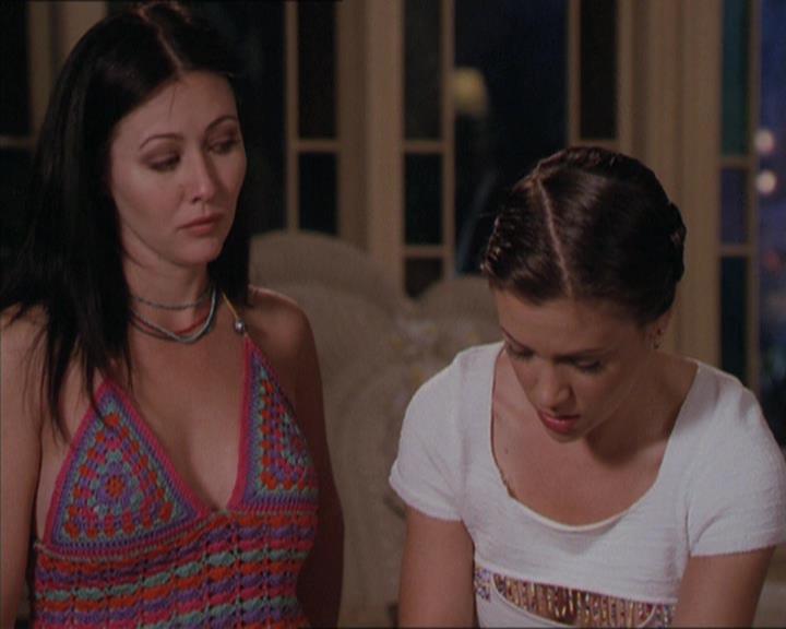 Charmed-Online-dot-220AstralMonkeys2011.jpg