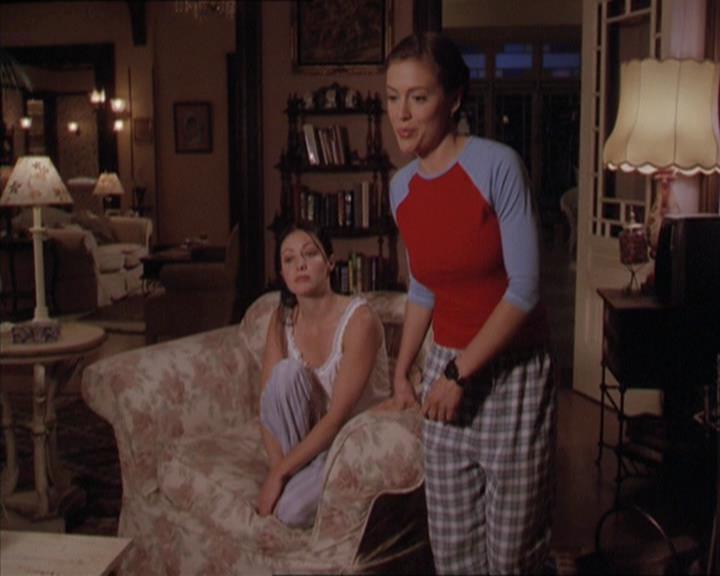 Charmed-Online-dot-220AstralMonkeys2186.jpg