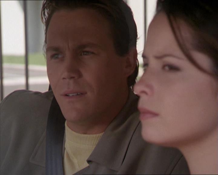 Charmed-Online-dot-221ApocalypseNot0195.jpg