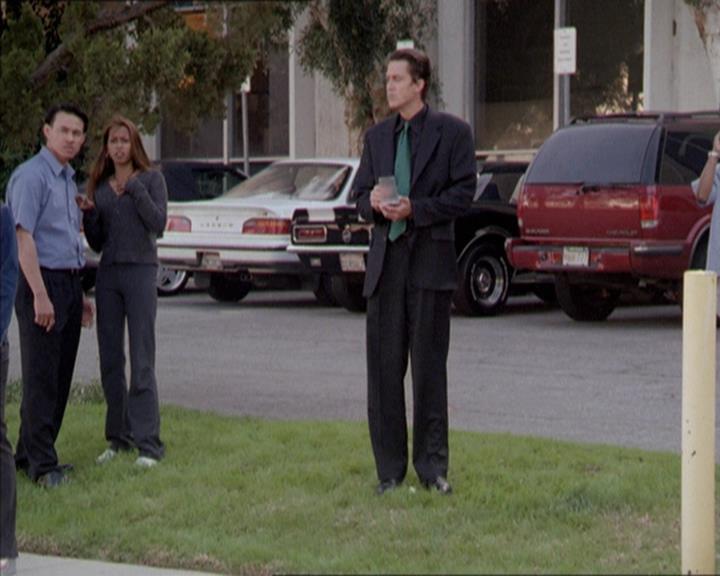 Charmed-Online-dot-221ApocalypseNot0228.jpg