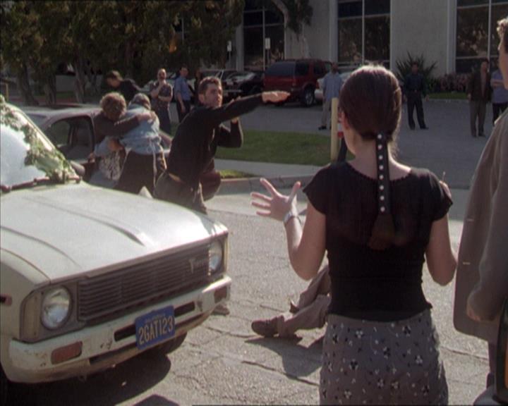 Charmed-Online-dot-221ApocalypseNot0234.jpg