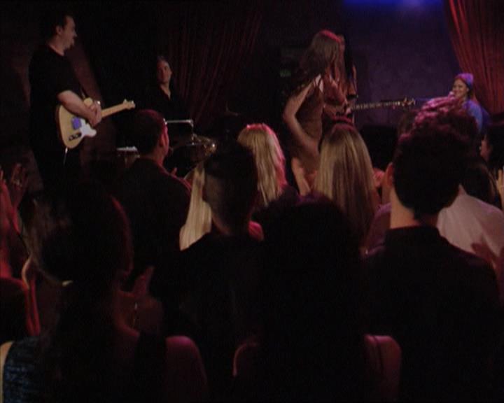 Charmed-Online-dot-221ApocalypseNot0401.jpg