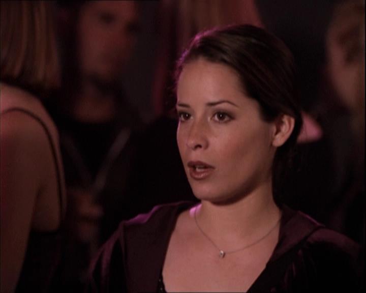 Charmed-Online-dot-221ApocalypseNot0413.jpg