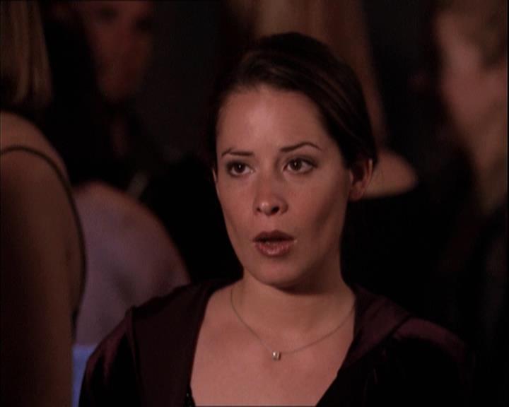 Charmed-Online-dot-221ApocalypseNot0420.jpg