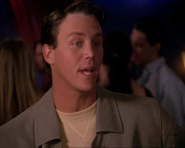 Charmed-Online-dot-221ApocalypseNot0429.jpg