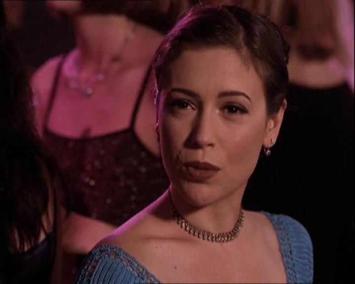Charmed-Online-dot-221ApocalypseNot0433.jpg