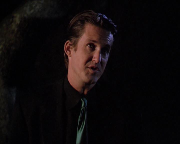 Charmed-Online-dot-221ApocalypseNot0486.jpg
