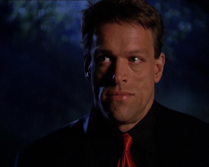 Charmed-Online-dot-221ApocalypseNot0494.jpg