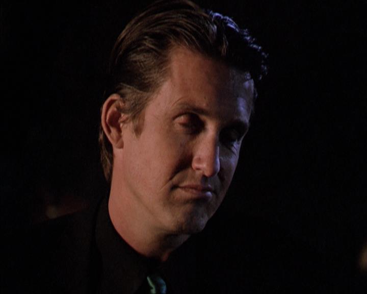 Charmed-Online-dot-221ApocalypseNot0510.jpg