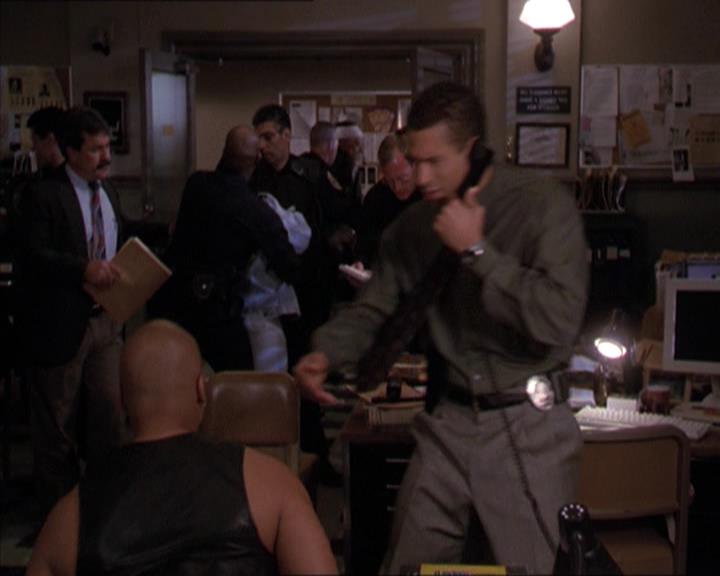 Charmed-Online-dot-221ApocalypseNot0588.jpg