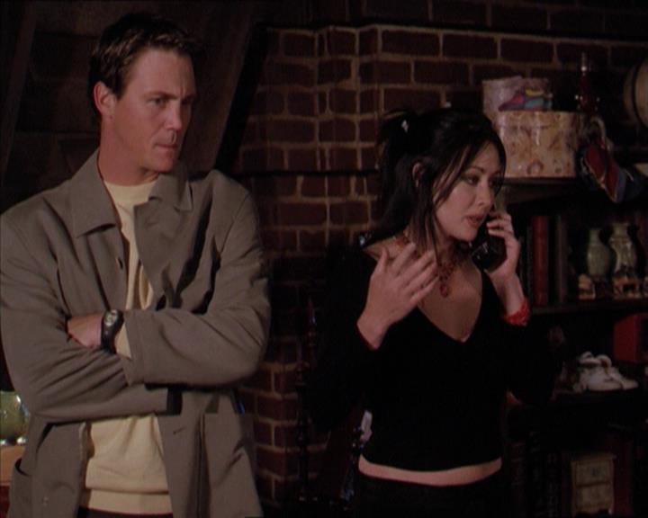 Charmed-Online-dot-221ApocalypseNot0605.jpg