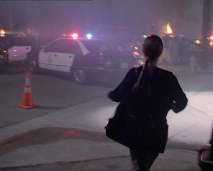 Charmed-Online-dot-221ApocalypseNot0627.jpg