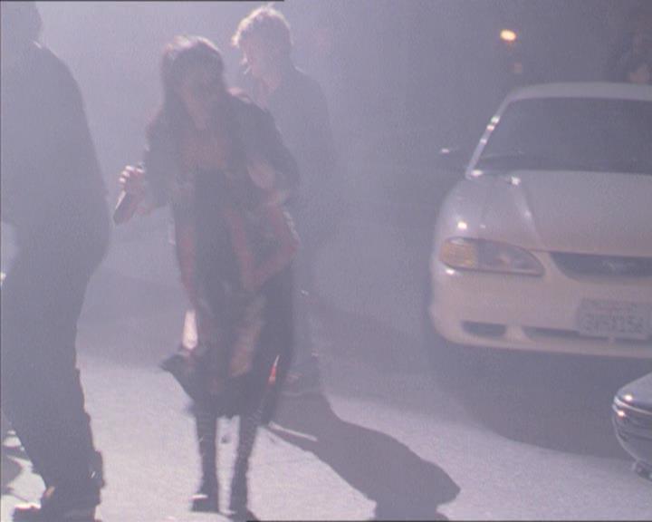 Charmed-Online-dot-221ApocalypseNot0649.jpg
