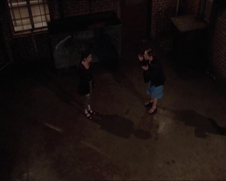 Charmed-Online-dot-221ApocalypseNot0742.jpg
