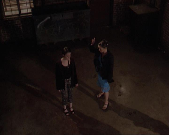 Charmed-Online-dot-221ApocalypseNot0750.jpg