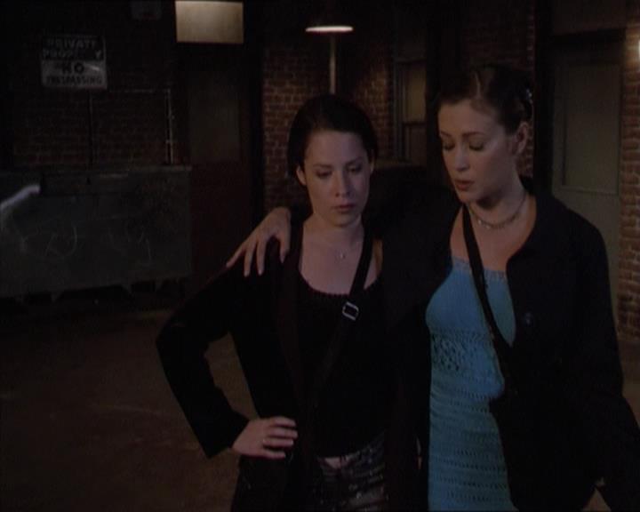 Charmed-Online-dot-221ApocalypseNot0767.jpg
