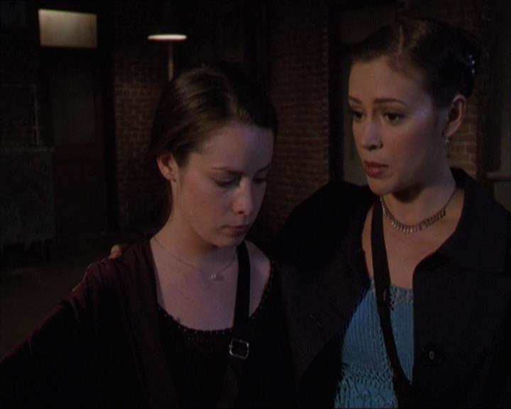 Charmed-Online-dot-221ApocalypseNot0775.jpg