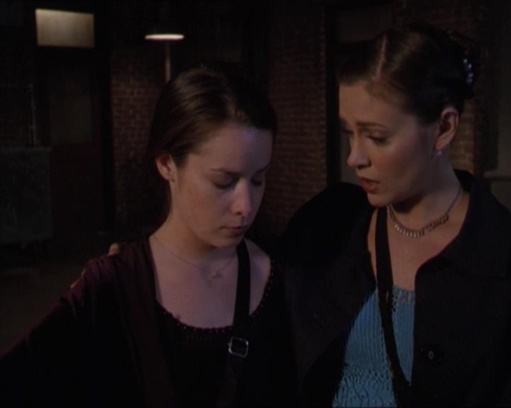 Charmed-Online-dot-221ApocalypseNot0778.jpg