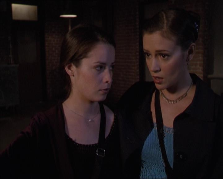 Charmed-Online-dot-221ApocalypseNot0788.jpg