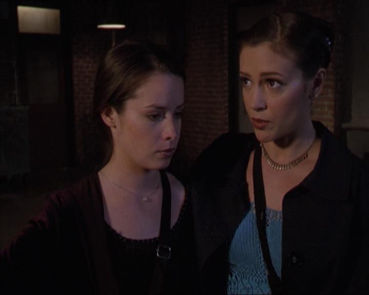Charmed-Online-dot-221ApocalypseNot0789.jpg