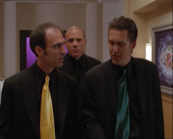 Charmed-Online-dot-221ApocalypseNot0805.jpg