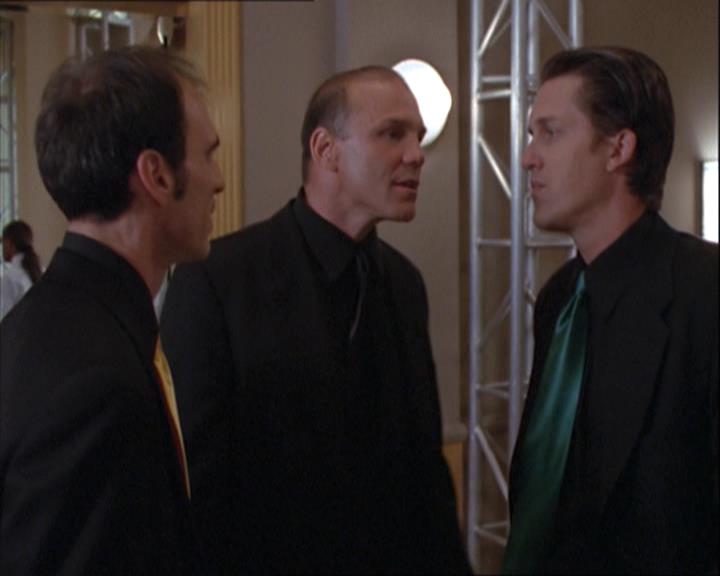 Charmed-Online-dot-221ApocalypseNot0816.jpg