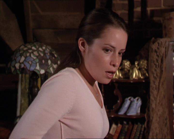 Charmed-Online-dot-221ApocalypseNot0931.jpg