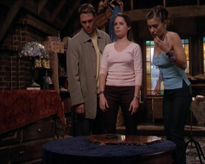 Charmed-Online-dot-221ApocalypseNot0988.jpg