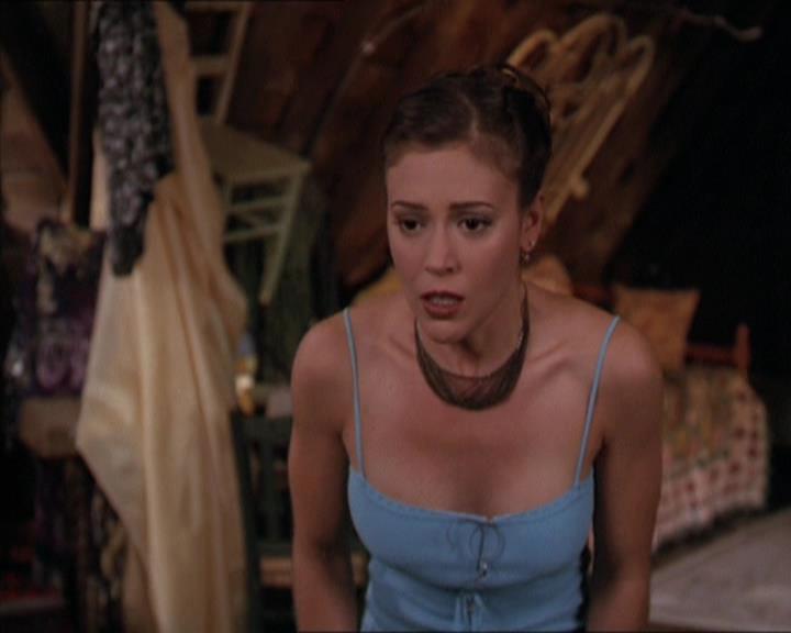 Charmed-Online-dot-221ApocalypseNot0992.jpg