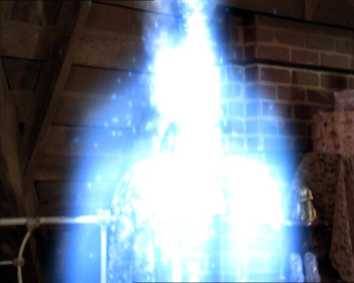 Charmed-Online-dot-221ApocalypseNot1057.jpg