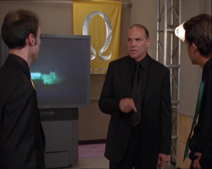 Charmed-Online-dot-221ApocalypseNot1083.jpg