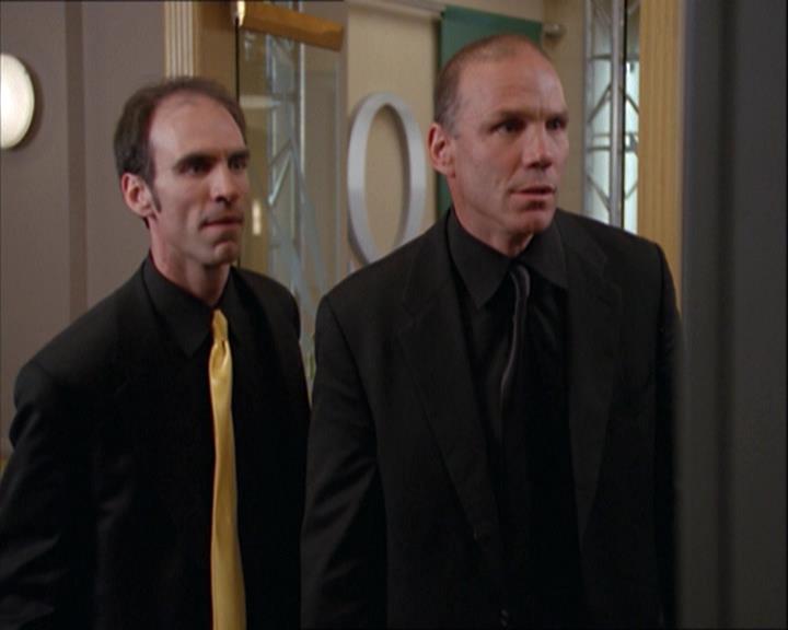 Charmed-Online-dot-221ApocalypseNot1107.jpg