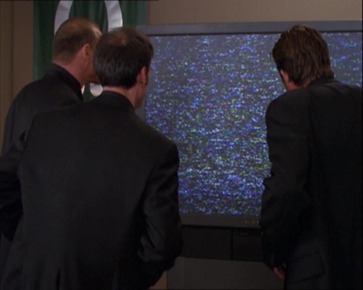 Charmed-Online-dot-221ApocalypseNot1117.jpg