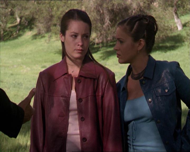 Charmed-Online-dot-221ApocalypseNot1326.jpg