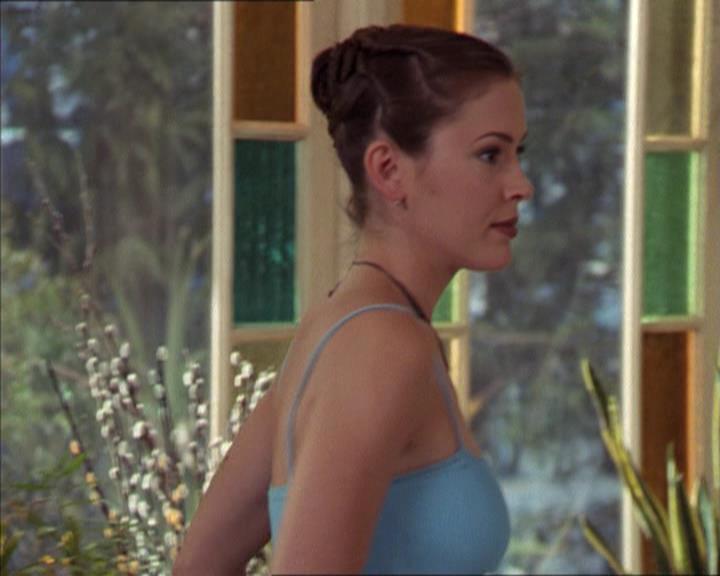 Charmed-Online-dot-221ApocalypseNot1354.jpg