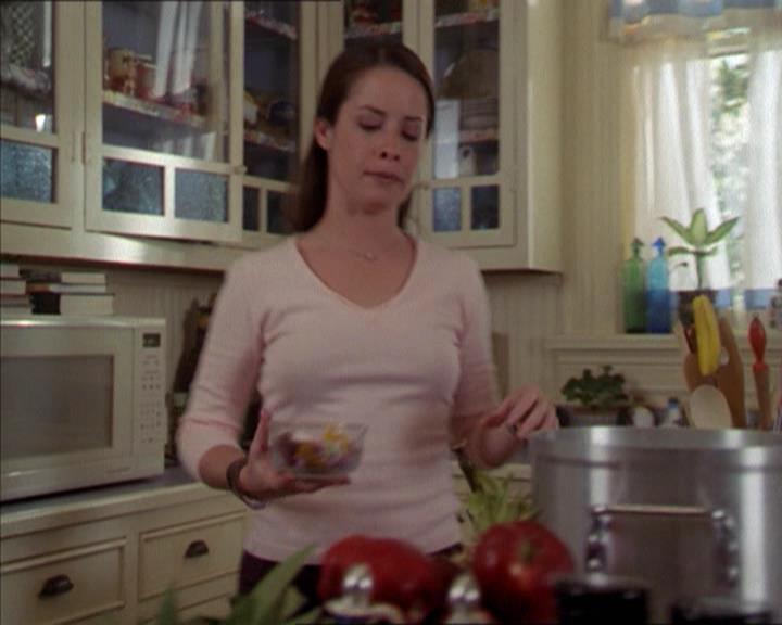 Charmed-Online-dot-221ApocalypseNot1622.jpg