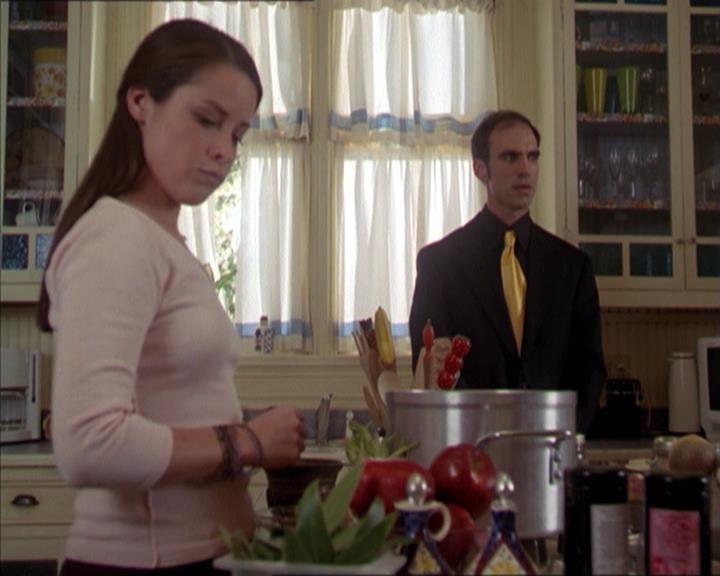 Charmed-Online-dot-221ApocalypseNot1625.jpg