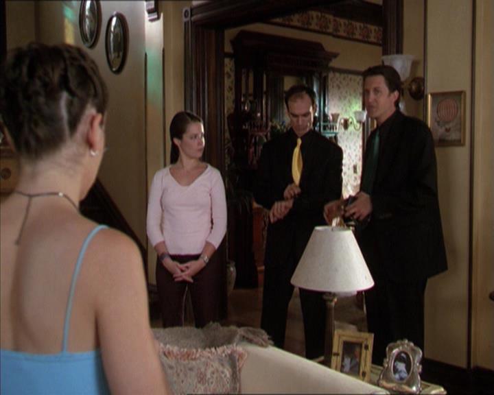 Charmed-Online-dot-221ApocalypseNot1803.jpg