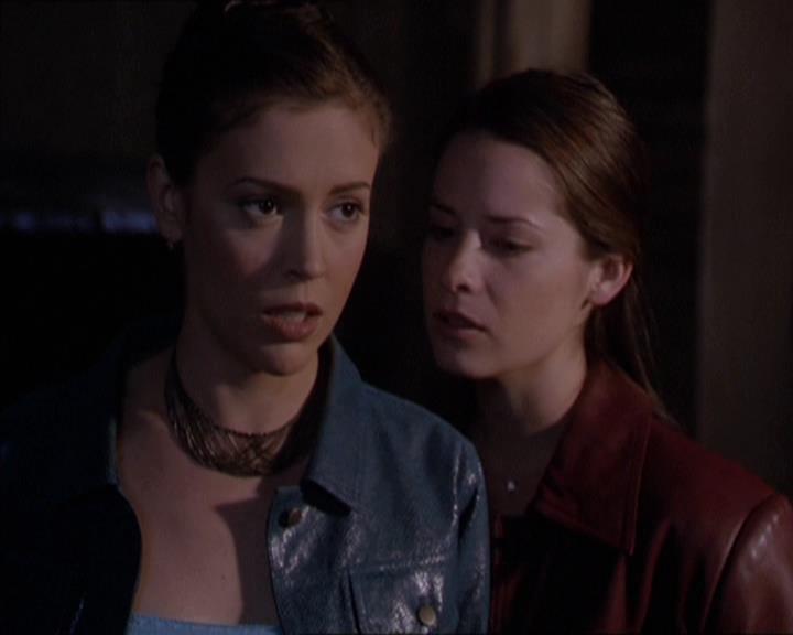 Charmed-Online-dot-221ApocalypseNot2079.jpg